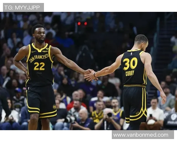 勇士与骑士谁更强大历史对比与球员表现全面分析